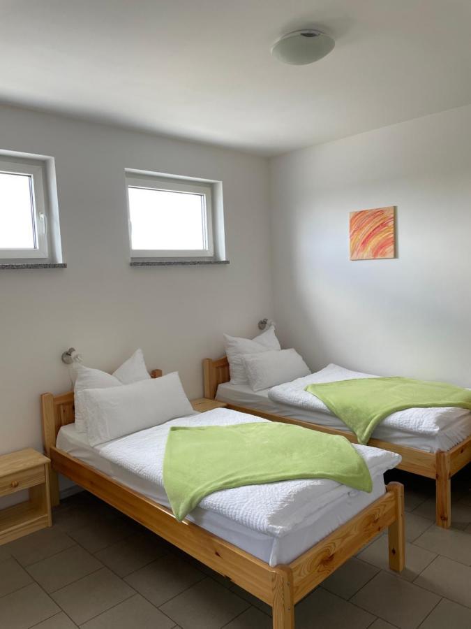 Twt Motel Triptis Exteriér fotografie